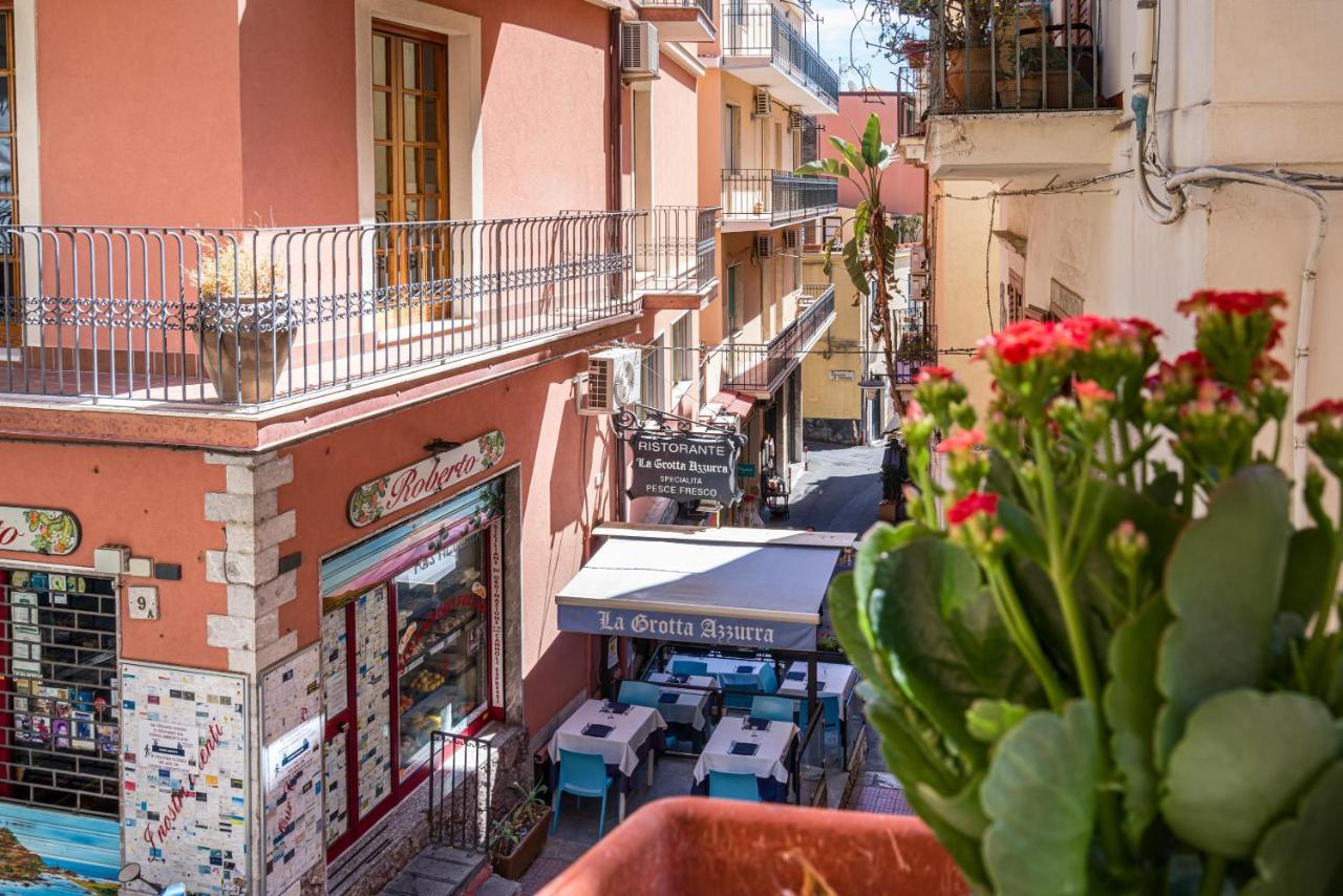 Blondie Taormina Eksteriør bilde